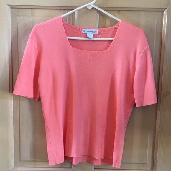 Short Sleeve Peach Sweater from Dress Barn - Size Large - Picture 1 of 4